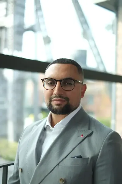 Hadil Zghibat, senior ICT-recruiter bij Synctiv